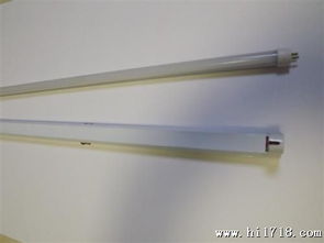 深圳廠家直銷熱銷產(chǎn)品 14wt5日光燈 1.2m帶支架分開(kāi) 18w led燈管圖片 高清圖 細(xì)節(jié)圖 余萍